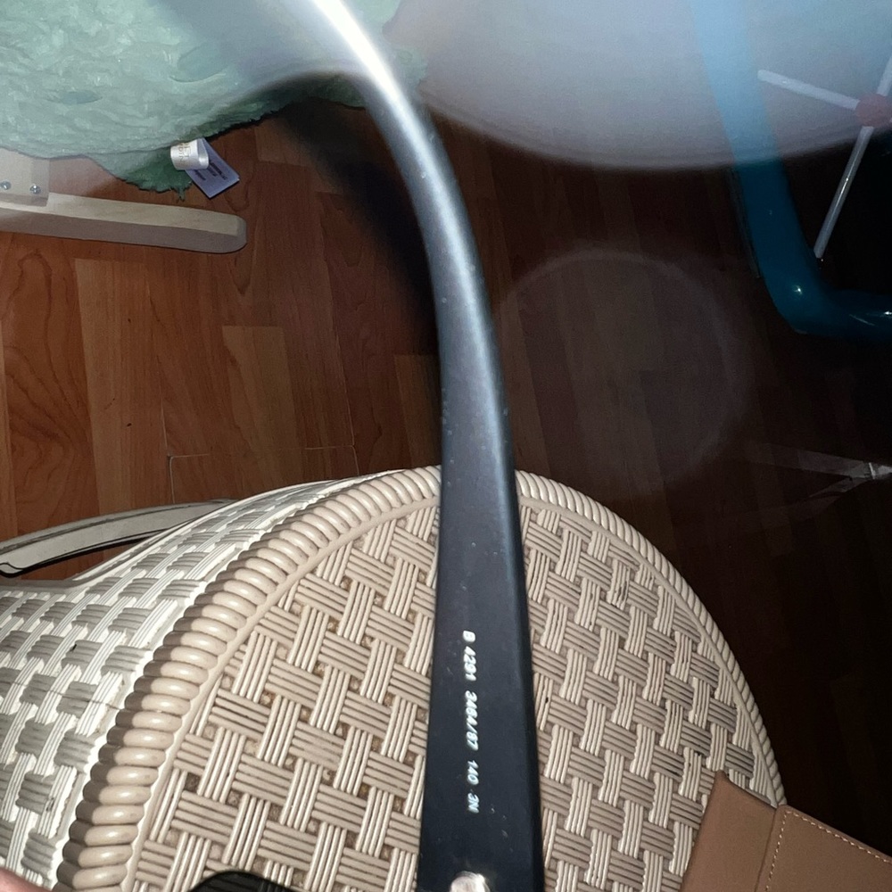 BURBERRY SUN GLASSES BLACK - Picture 6 of 9
